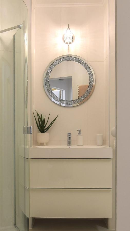 Koenigin Apartman Pécs Exterior foto